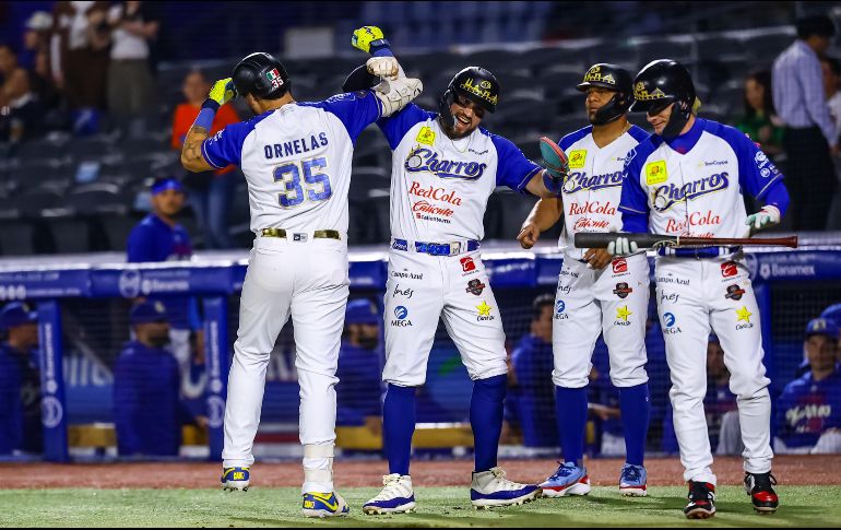 Tirso Ornelas, José Ceceña y Reynaldo Rodríguez pegaron jonrón en el juego. CORTESÍA/Charros de Jalisco