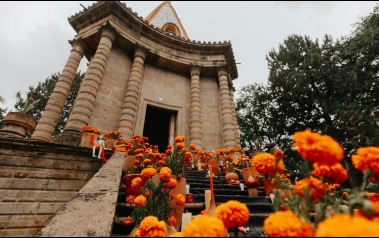 Las flores de cempasúchil llegaron a Guadalajara. ESPECIAL / Ayuntamiento de Guadalajara