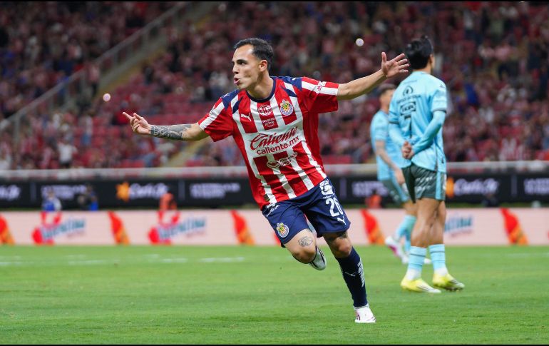 Tras renovar su contrato, Camberos tiene vínculo con el Guadalajara hasta el 31 de diciembre de 2028. IMAGO7