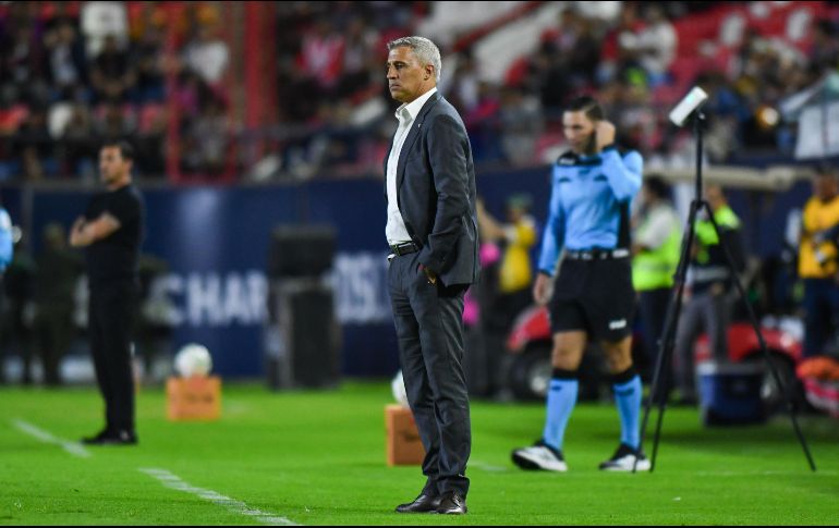 Hernán Crespo resaltó el equilibrio y solidez defensiva que su equipo mostró anoche. IMAGO7/O. Puga