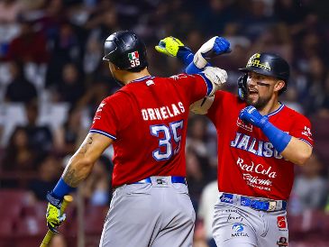 Tirso Ornelas conectó hit para impulsar a su hermano Julián al home y que los Charros ganaran el juego. CORTESÍA/Charros de Jalisco