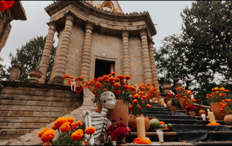 El programa se enriquece con eventos adicionales que requieren registro previo, diseñados para integrar a toda la familia en las tradiciones locales. ESPECIAL/Gobierno de Guadalajara
