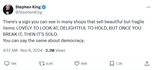 El escritor Stephen King sugirió a través de un mensaje en X que las elecciones presidenciales en las que resultó como ganador Donald Trump estuvieron 